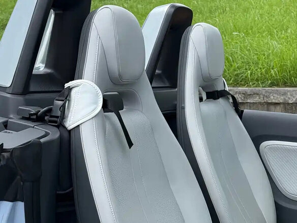 2023 Wuling Mini EV 26.5 kWh II, голубой, 1300000 рублей - вид 6