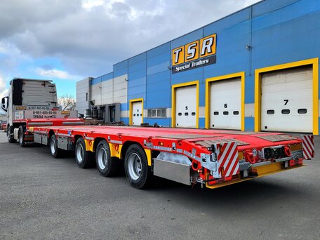 2026 Manac 4S0U2N, красный, 9300000 рублей, вид 4