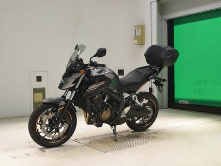 2017 Honda CB 650F, серый, 650000 рублей, вид 2