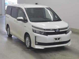 2015 Toyota Voxy III (R80), белый, 1590000 рублей, вид 1