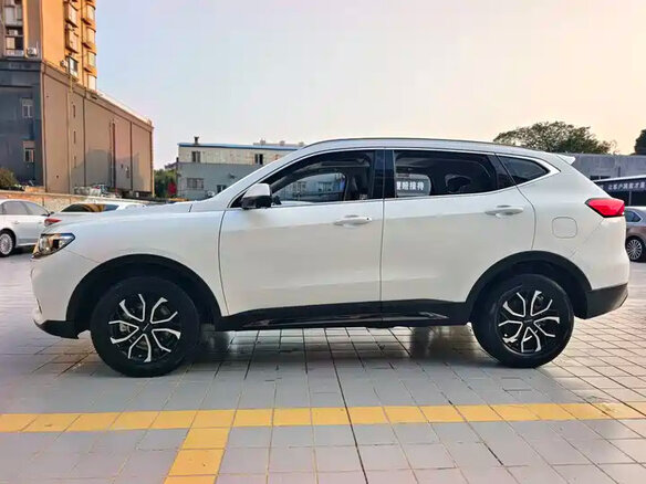 2023 Haval H6 II Рестайлинг, белый, 1341208 рублей - вид 4