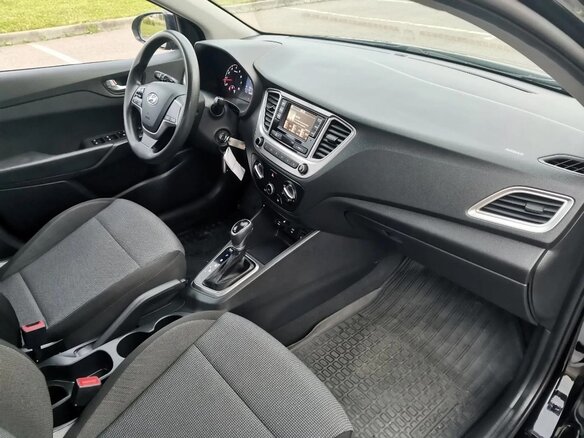 2020 Hyundai Solaris II Рестайлинг, чёрный, 1170000 рублей - вид 9