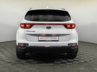 2019 Kia Sportage IV Рестайлинг, белый, 1990000 рублей, вид 5