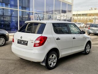 2012 Skoda Fabia II Рестайлинг, белый, 599000 рублей, вид 3