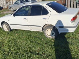 2000 Nissan Sunny B15, белый, 300000 рублей, вид 4