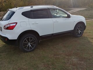 2010 Nissan Qashqai I Рестайлинг, белый, 1000000 рублей, вид 2