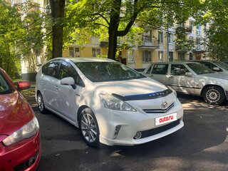 2014 Toyota Prius Alpha I (ZVW40/41), белый, 1100001 рублей, вид 1