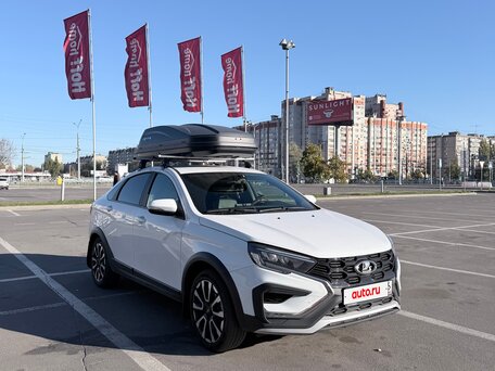 2023 Lada (ВАЗ) Vesta Cross I Рестайлинг (NG), белый, вид 1