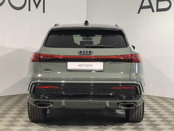 2026 Audi Q5 L III (GU), зелёный - вид 3