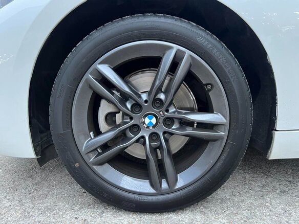2022 BMW 1 серии 120i III (F52) Рестайлинг, белый, 1615000 рублей - вид 16