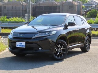 2020 Toyota Harrier III (XU60) Рестайлинг, чёрный, 2598000 рублей, вид 3