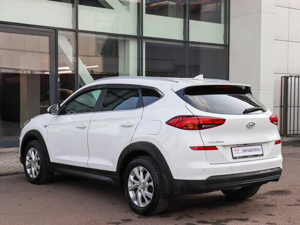 2019 Hyundai Tucson III Рестайлинг, белый, 2147000 рублей - вид 5