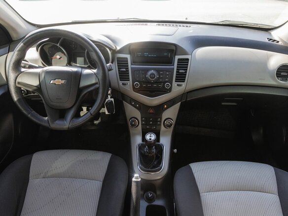 2012 Chevrolet Cruze I, серебристый - вид 14
