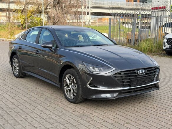 2023 Hyundai Sonata VIII (DN8), серый, 2999000 рублей - вид 2
