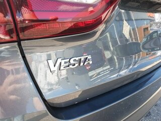 2026 Lada (ВАЗ) Vesta I Рестайлинг (NG), серый, 1705000 рублей, вид 5