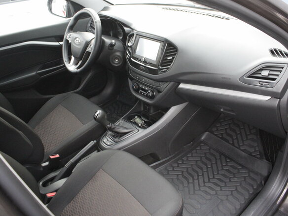 2017 Lada (ВАЗ) Vesta I, коричневый, 945000 рублей - вид 5