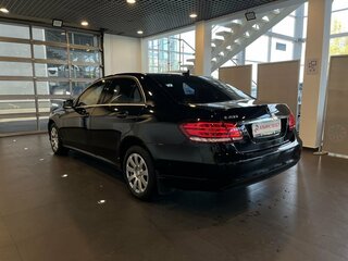 2014 Mercedes-Benz E-Класс 200 IV (W212, S212, C207) Рестайлинг, чёрный, 2077000 рублей, вид 5