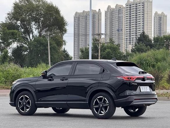 2023 Honda Vezel II, чёрный, 1530000 рублей - вид 3