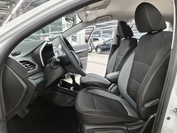 2024 Lada (ВАЗ) Vesta I Рестайлинг (NG), белый - вид 13