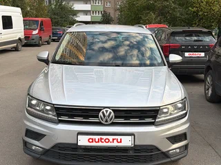 2018 Volkswagen Tiguan II, серебристый, 1950000 рублей, вид 1