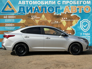 2019 Hyundai Solaris II, серебристый, 1150000 рублей, вид 4