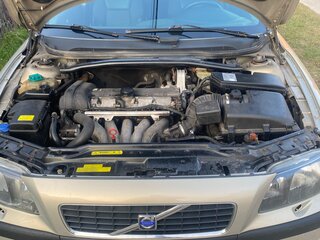 2004 Volvo S60 I, бежевый, 400000 рублей, вид 2