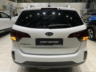 2019 Kia Sorento II Рестайлинг, белый, 1795000 рублей, вид 5