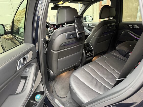 2020 BMW X5 40d IV (G05/G18), чёрный, 7700000 рублей - вид 11