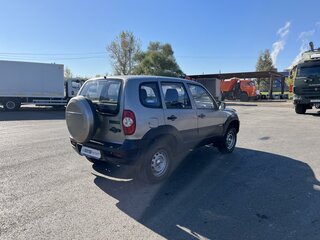 2015 Chevrolet Niva I Рестайлинг, серый, 449000 рублей, вид 5