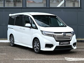 2020 Honda Stepwgn Spada V Рестайлинг, белый, 2439000 рублей, вид 1