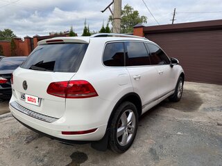 2012 Volkswagen Touareg II, белый, 1680000 рублей, вид 5