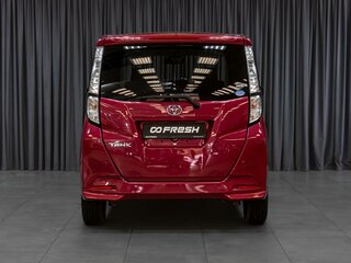 2017 Toyota Tank I, красный, 817000 рублей, вид 4