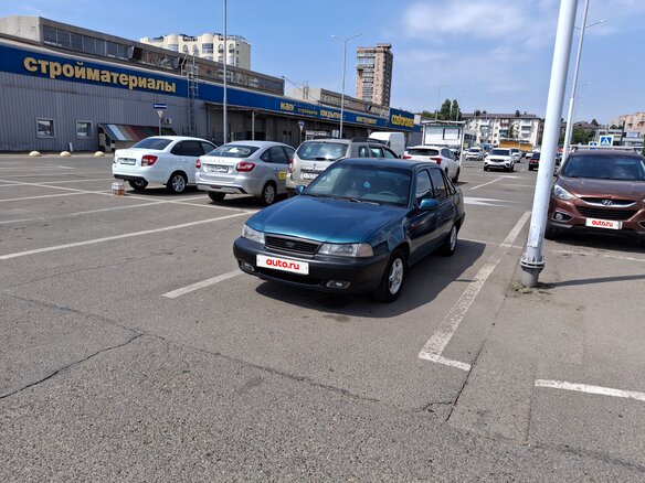 1996 Daewoo Nexia I, зелёный, 130000 рублей