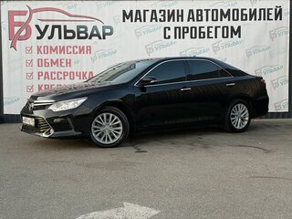 2017 Toyota Camry VII (XV50) Рестайлинг, чёрный, 2099000 рублей, вид 3
