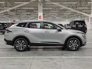 2025 Kia Sportage V Рестайлинг, серый, 3915000 рублей, вид 4