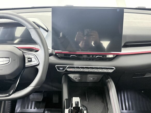 2026 Geely Coolray I Рестайлинг 2, серый, 3049965 рублей - вид 8