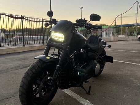 2019 Harley-Davidson Fat Bob, чёрный, 1570000 рублей, вид 5