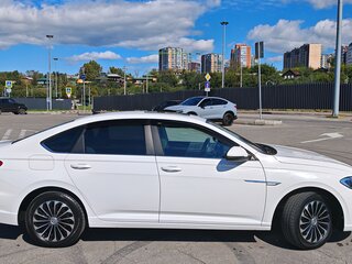 2019 Volkswagen e-Lavida III, белый, 1975000 рублей, вид 4