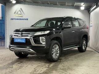 2020 Mitsubishi Pajero Sport III Рестайлинг, чёрный, 4299000 рублей, вид 1