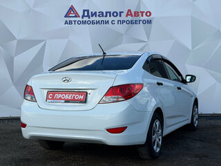 2014 Hyundai Solaris I, белый, 599000 рублей, вид 5