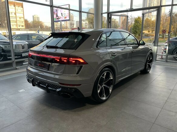 2026 Audi RS Q8 Performance I Рестайлинг, серый, 25500000 рублей - вид 10