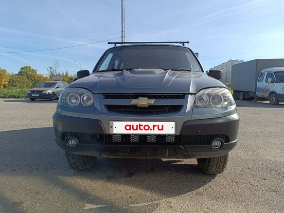 2011 Chevrolet Niva I Рестайлинг, серый - вид 15