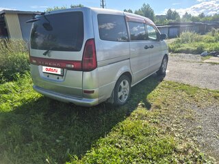 2001 Nissan Serena II (C24), серебристый, 490000 рублей, вид 3