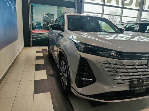 2024 Changan CS75 Plus III, серый, 4029900 рублей - вид 7