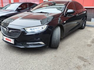 2018 Opel Insignia II, чёрный, 1630000 рублей, вид 3