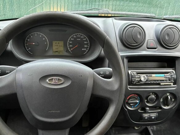 2013 Lada (ВАЗ) Granta I, белый, 305000 рублей - вид 3