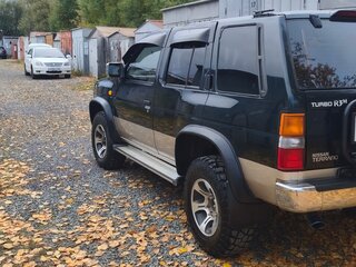 1995 Nissan Terrano I, зелёный, 1150000 рублей, вид 4