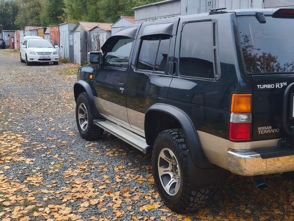 1995 Nissan Terrano I, зелёный, 1150000 рублей - вид 3