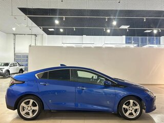 2017 Chevrolet Volt II, синий, 1450000 рублей, вид 4