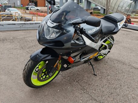 2003 Suzuki GSX-R 1000, чёрный, 440000 рублей, вид 4